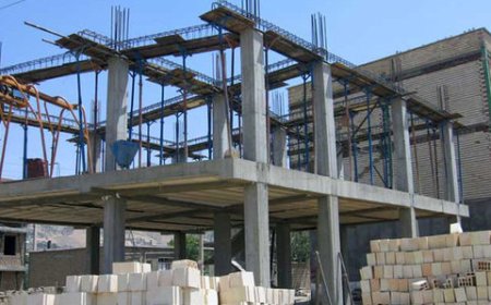 بررسی تخلفات ساختمانی در کمیسیون ماده ۱۰۰ شهرداری / رسیدگی بدون اغماض به تخلفات ساخت‌وساز