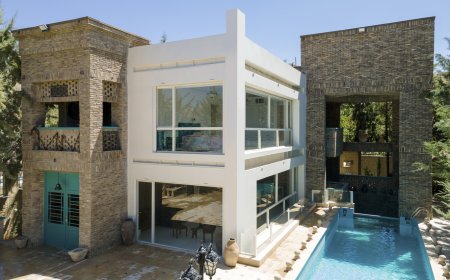 معماری خانه باغ با ترکیب سنت و مدرنیه در معماری ایرانی
