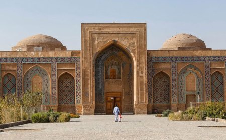 قدیمیترین بناهای آجری در ایران
