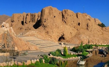 احیای بنای ۲۸۰۰ ساله قلعه دختر و اردشیر در کرمان ستودنی است