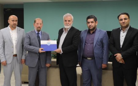 شهردار کلانشهر شیراز اعلام کرد؛ تقویت زیرساختهای گردشگری در دستور کار شهرداری شیراز/ باغ پرندگان و سرزمین برفی در شهر شیراز احداث میشوند