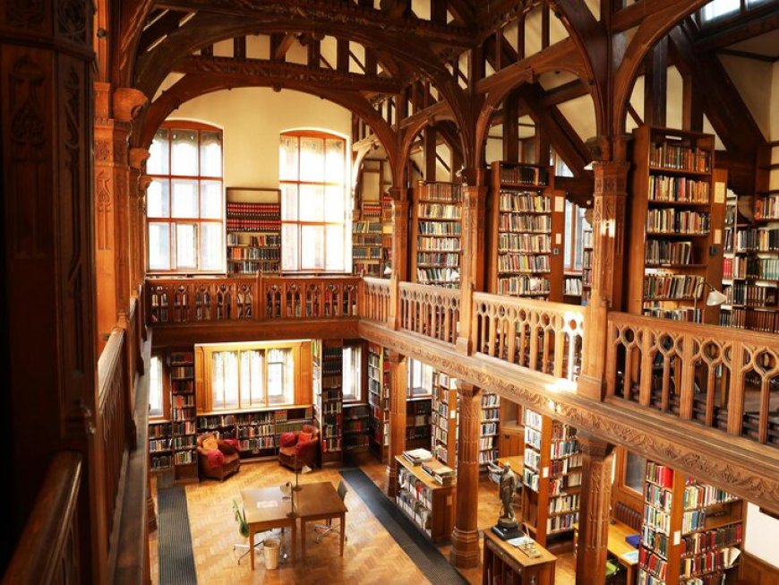 تنها کتابخانه جهان که می‌توان در آن زندگی کرد