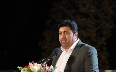 آبنمای هوشمند دریاچه بوستان آزادی ازنظر فناوری در سطح کشور منحصربهفرد است