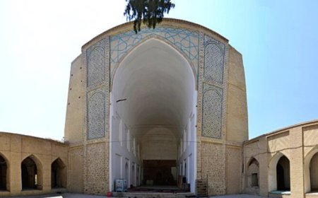 معماری جالب مسجد جامع کبیر نی ریز