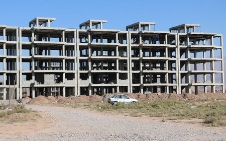 تا پایان سال ۱۲۰ هزار نفر خانه دار می شوند