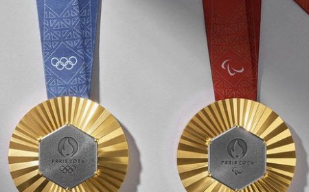 جواهرسازی شومه از مدال های المپیک 2024پاریس رونمایی کرد : تکه هایی از برج ایفل که بر روی مدال ها نقش بسته است !
