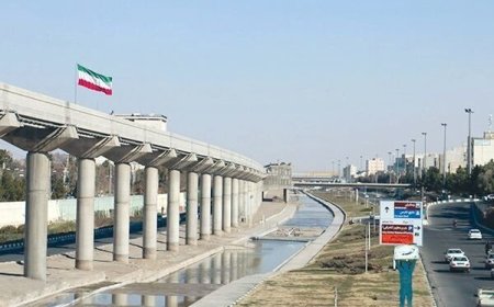 آرزوهای پردردسر احمدی نژاد برای قم؛ چینیها مونوریل را تمام میکنند؟