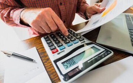 مالیات خانه های لاکچری را از بی خانه ها می گیرید؟!