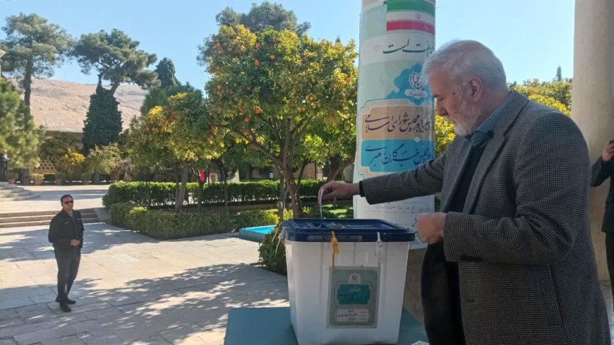 حضور در پای صندوق‌های رأی گامی باصلابت در اعتلای نظام مقدس جمهوری اسلامی است
