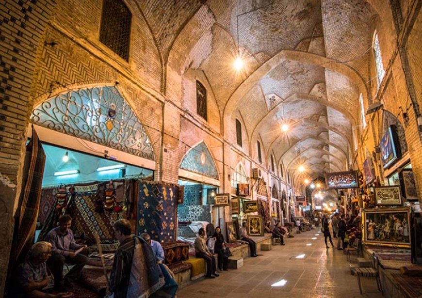 بازاروکیل شیراز به سیستم اطفای حریق پایه آبی مجهز شد