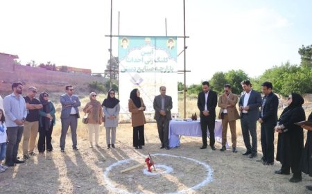 کلنگ زنی بازارچه صنایع دستی در شیراز با سرمایه گذاری ۶۵ میلیارد تومانی