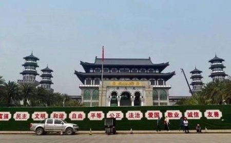 چینی سازی مساجد در چین/ حذف گنبد و گلدسته