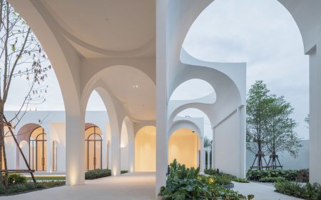 نگاهی به پروژه Aube Wedding Venue
