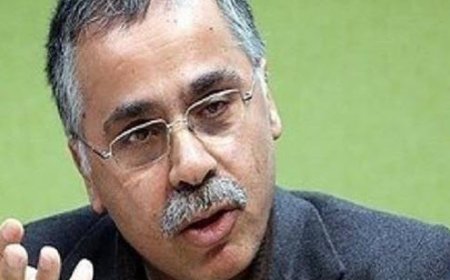 فردین یزدانی، مدیر تدوین طرح جامع مسکن مطرح کرد: سرپناه ۲۵ متری بهجای پشتبامخوابی و حاشیهنشینی