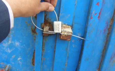 پلمب ۳۶ انبار غیرمجاز جمع آوری و فروش ضایعات در شیراز