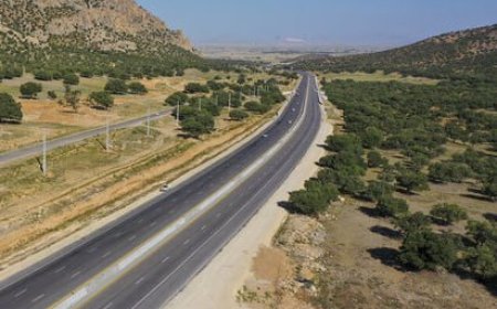 پرداخت عوارض آزادراه شیراز _ اصفهان برحسب میزان مسافت طی شده محاسبه می‌شود