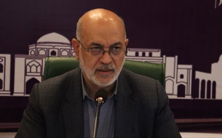 عملکرد شهردار شیراز هیچ‌گونه انحرافی از قانون ندارد/ شورای اسلامی شهر شیراز فراقانونی عمل نمی‌کند/ وظیفه نظارت داریم نه دخالت