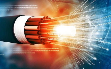 راهنمای انتخاب کابل فیبر نوری مناسب: چرا کابل ۱۲ کور OM3 گزینه‌ ای عالی است؟