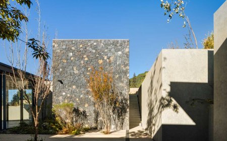 نگاهی به پروژه Hill House | طرحی از Manuel Cervantes Estudio