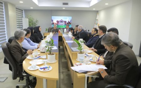 برگزاری نخستین دوره مدیریت جهادی حکمرانی اسلامی ویژه مدیران میانی و پایه شهرداری شیراز