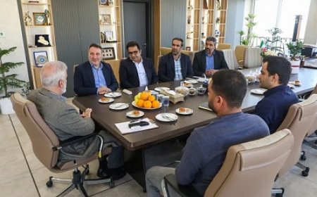 شهردار شیراز: شیراز و اردکان مستعد گسترش گردشگری و رونق اقتصادی/ بعضی فرصتهای گردشگری از چشمها مغفول مانده است
