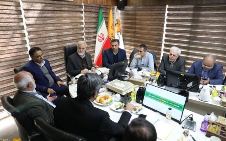 مترو به عنوان پروژه ملی نیازمند توجه و نگاه فرامنطقهای و ملی دارد/ شیراز در زمینه های مختلف توسعهای و بهویژه حملونقلی پیشرفت قابل توجهی داشته است