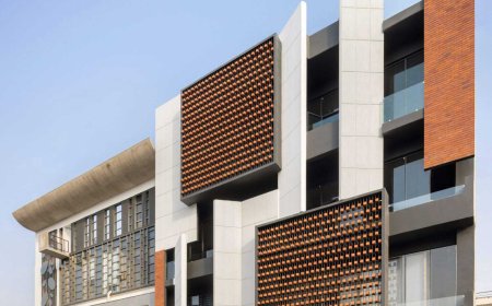 نگاهی به پروژه Brick-by-Brick Office Building
