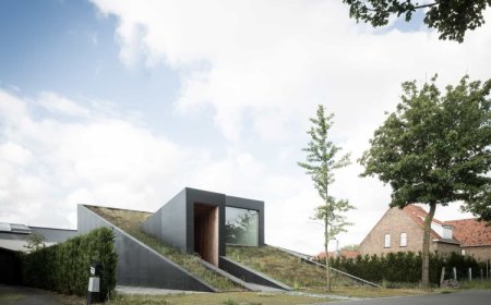 طراحی ویلا زیرزمینی با نور طبیعی