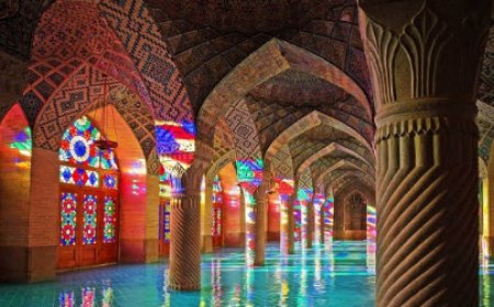 مسجد «صورتی»؛ شاهکار حیرت‌انگیز معماری قاجار که مسافران شیراز را مبهوت می‌کند