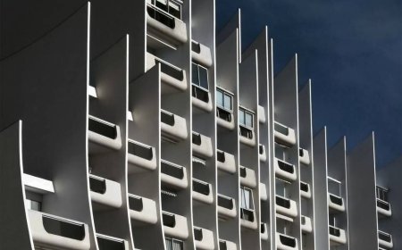 ساختمان موج؛ نمادی از معماری مدرن متاخر در فرانسه
