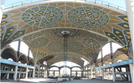 «معمار» گمشده در شهر بیچهره؛ معماری امروز ایران در آینه نقد سه نسل