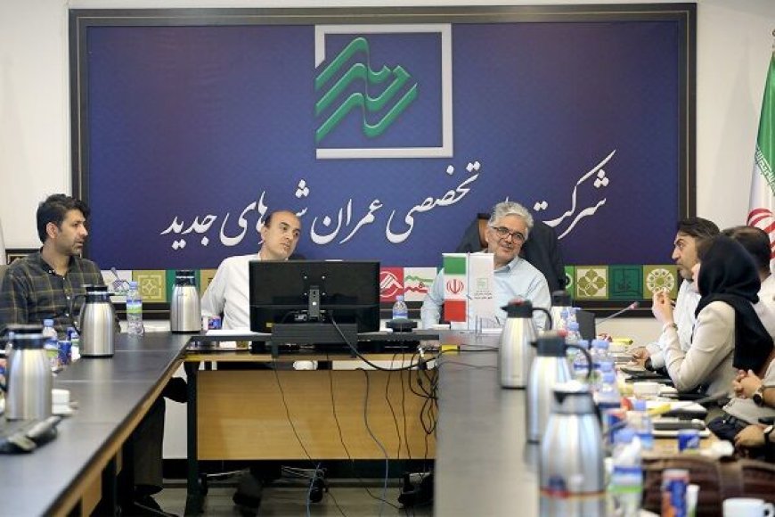 بررسی «طرح یکپارچه ساختار فضایی سکونتگاه‌های ساحلی جنوب کشور»