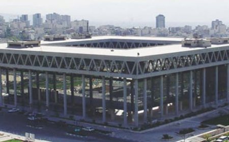 عبدالعزیز فرمانفرمائیان معمار ساختمان شیشه ای صدا و سیما