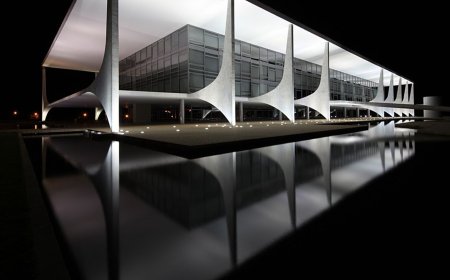 کاخ آلوورادا برزیل