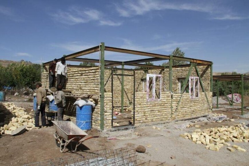آغاز ساخت مسکن مددجویی در میناب