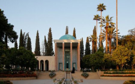 معماری سعدیه الهام گرفته از کدام اثر معروف است؟