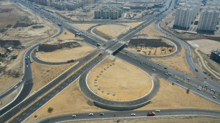 گره کور تقاطع غیر همسطح شهید رجایی بندرعباس را باز کنید
