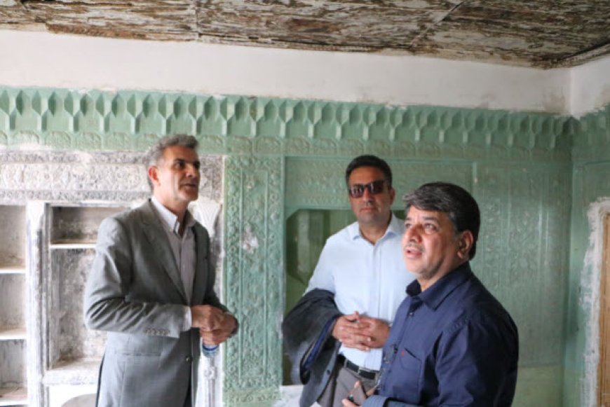 بازدید معاون فنی و نظارت شرکت بازآفرینی شهری ایران از پروژههای باغ ایلخانی و موردستان در شیراز