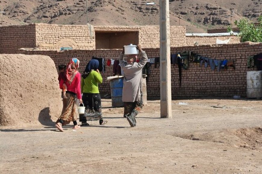 محلات و روستاها را از اتباع خالی کنید