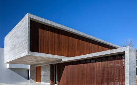 معماری جعبه ای روی جعبه دیگر!