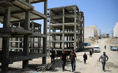 بلوکه شدن حساب پیمانکاران مسکن مهر/ ۲۳۵۷ مسکن مهر پردیس تحویل نشد