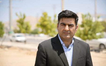 دولت نسبت به ساخت مترو در شهر صدرا وارد عمل شود