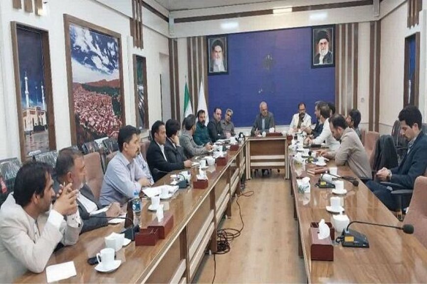 برگزاری ششمین جلسه شورای مسکن زبرخان با تمرکز بر تأمین زمین متقاضیان