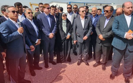 عملیات اجرایی پروژه برقرسانی به مجتمع بندری نگین بوشهر آغاز شد
