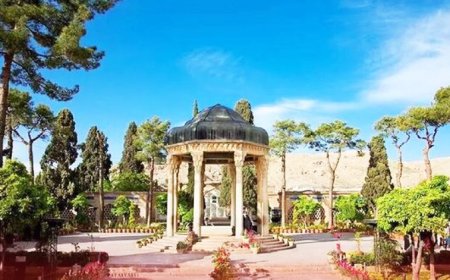 برنامههای هفته حافظ در شیراز