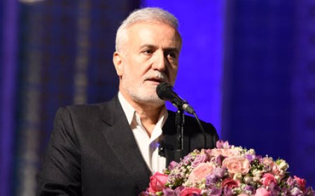 شیراز، نگین فارس در مسیر تبدیل به قطب گردشگری و بهشت سرمایه‌گذاری ایران