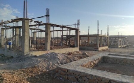 مدیرکل بنیاد مسکن بوشهر: اجرای پروژههای عمرانی و مسکونی تسریع میشود