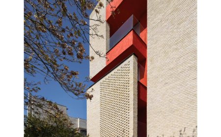درخشش معماری شیراز در «جایزه معمار»؛ ساختمان مسکونی مکث