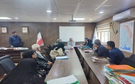 رسیدگی به مشکلات ۷۶ شهروند در حوزه املاک و حقوقی در ملاقات مردمی هفتگی