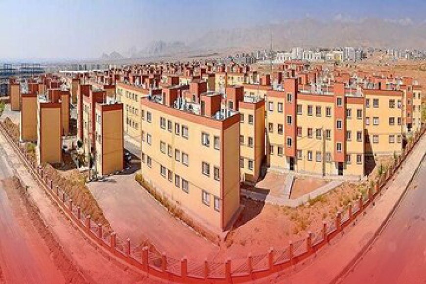 سقوط آزاد ملک در پردیس